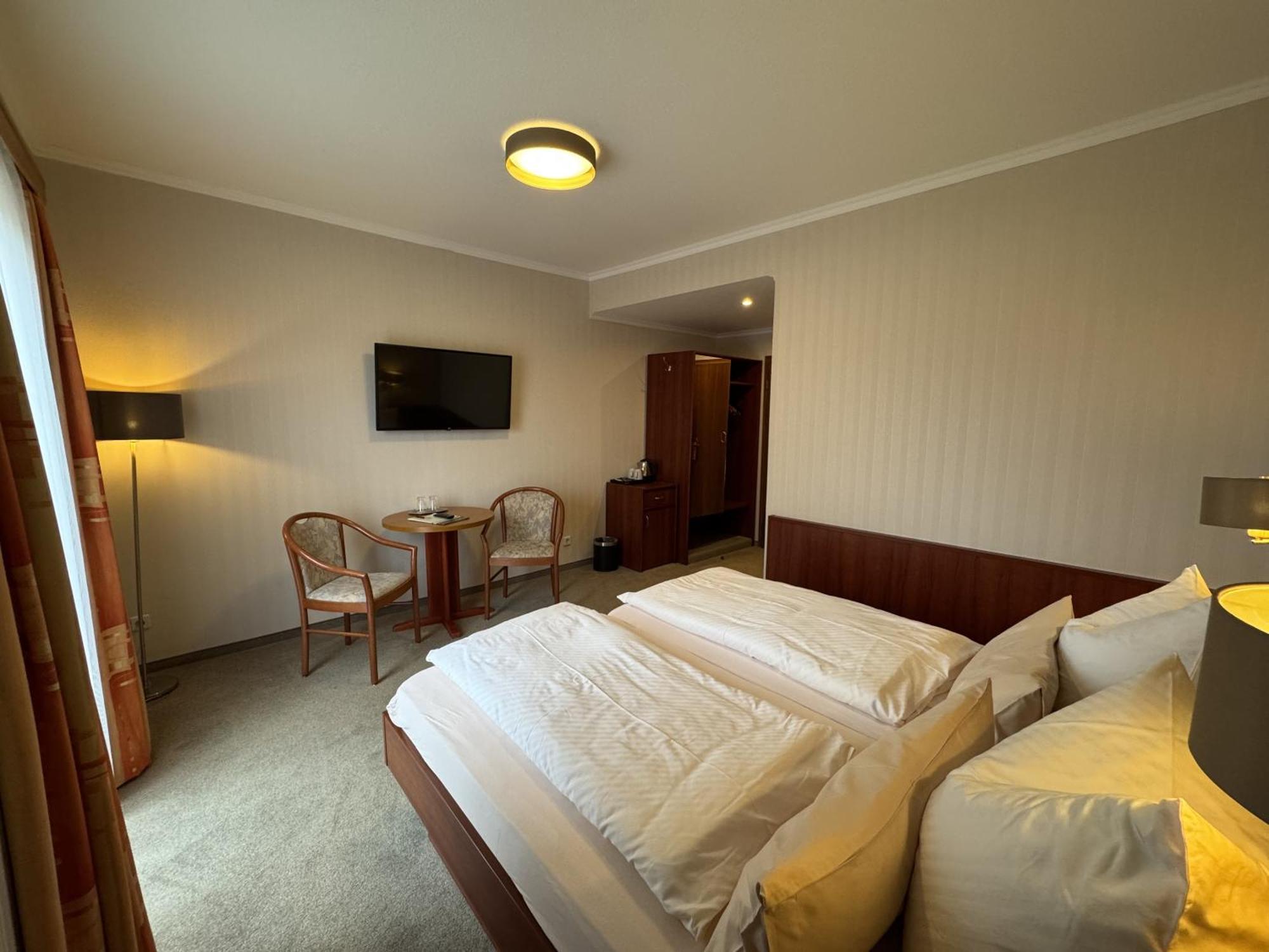 Berghotel Wilhelmsburg Bad Kösen Szoba fotó